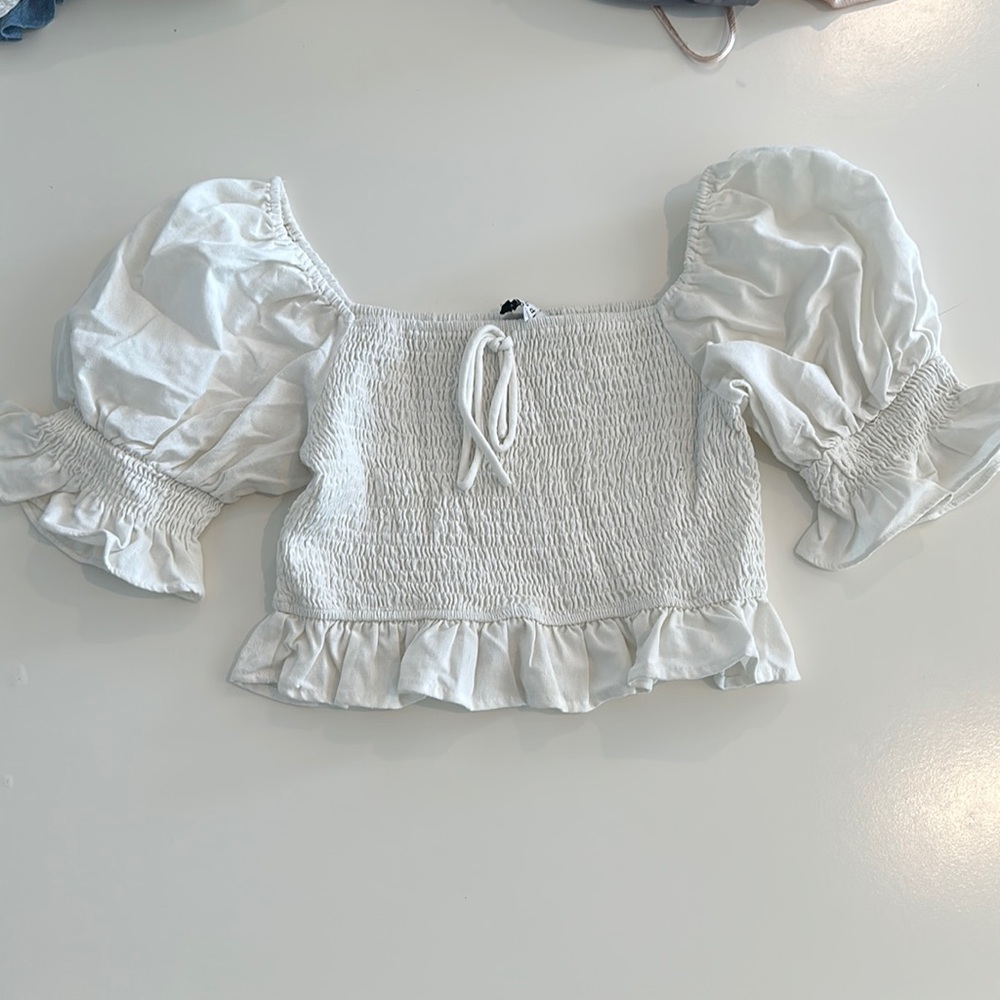 Moodie White Puff Sleeve Top Small